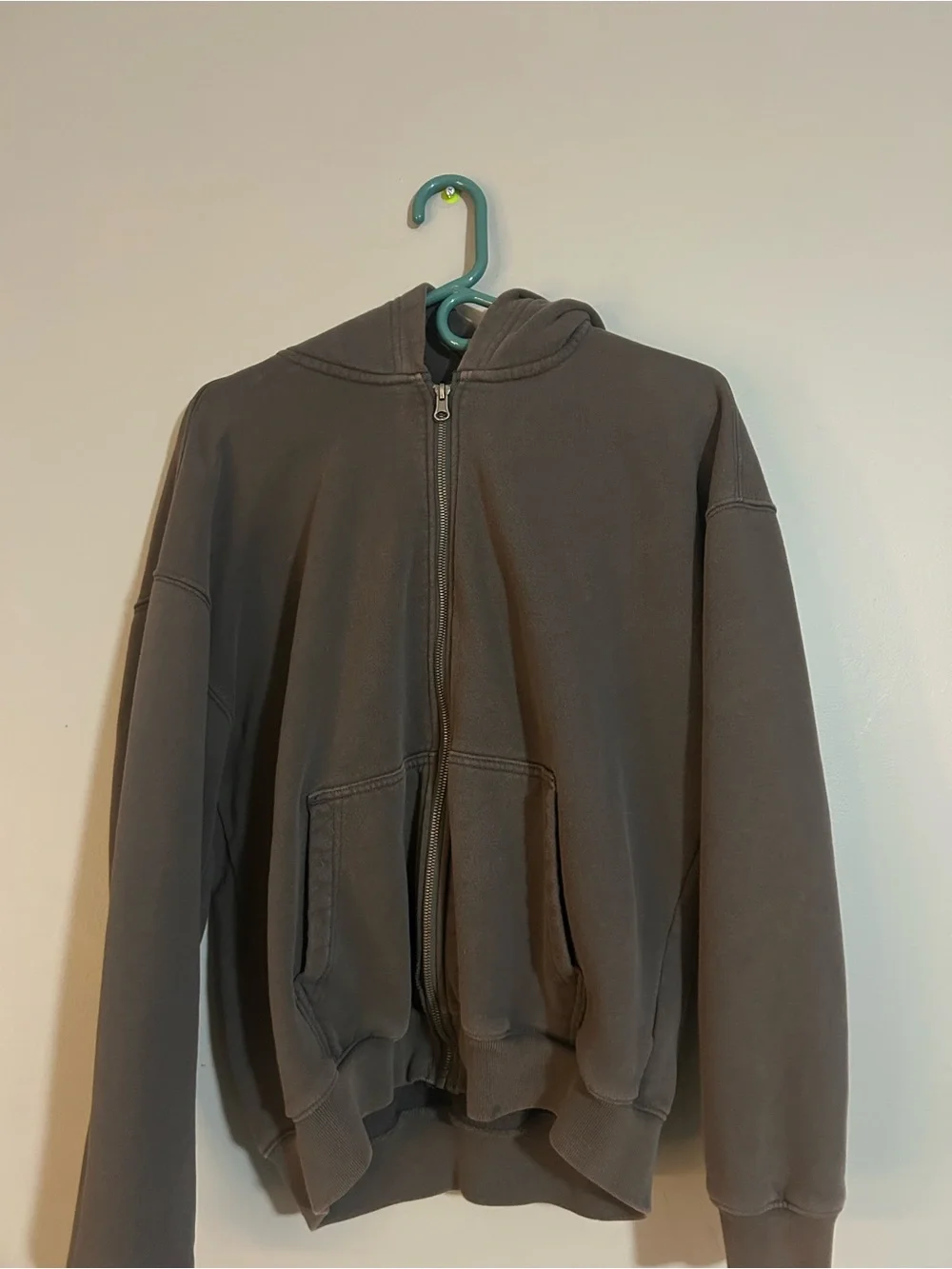 Hollister zip up